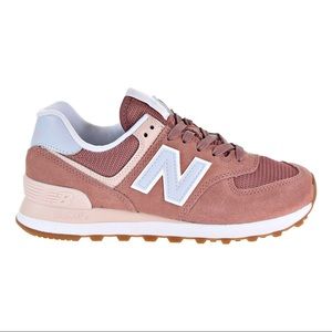 New Balance Sneaker